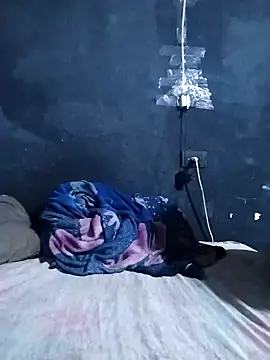 Hevellyn  online show from 02/06/26, 02:27