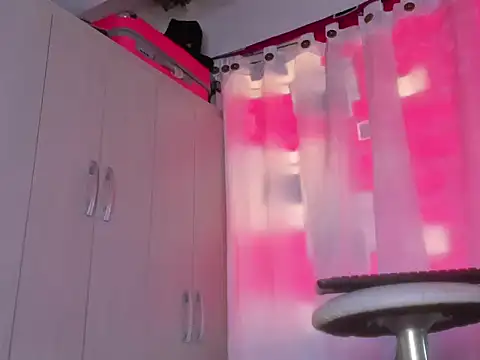 Kendall Hotsexy x online show from 04/26/26, 03:10