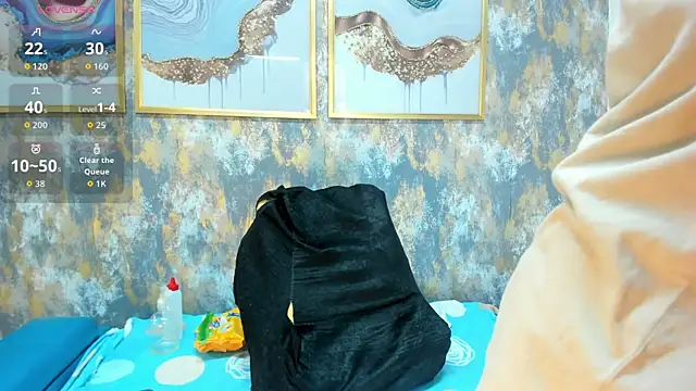 MonicaSchwartz online show from 11/08/25, 02:28