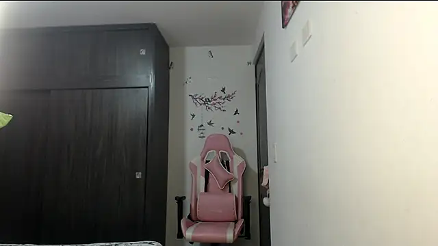 Mindy James1 online show from 04/23/26, 09:08