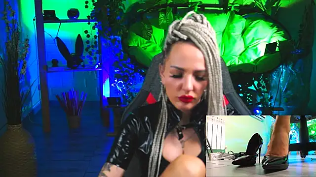 MonicaMaxwel online show from 03/01/25, 03:05