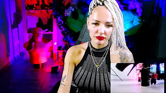 MonicaMaxwel online show from 11/09/25, 11:08