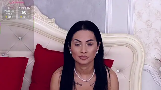 HeidiLust online show from 11/18/25, 06:40