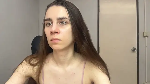 SassyJessi online show from 09/18/25, 04:03