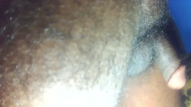 Snapshot of Brook403 chatting on 03/01/25, 06:43 Brook403 online show from 03/01/25, 06:43