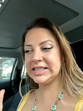 molly witha chance online show from 02/11/26, 10:26