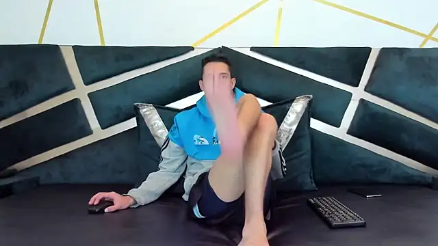 thiago19s online show from 03/26/26, 01:49