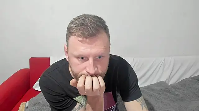 ANGELALEXYNO2024 online show from 02/13/25, 08:34