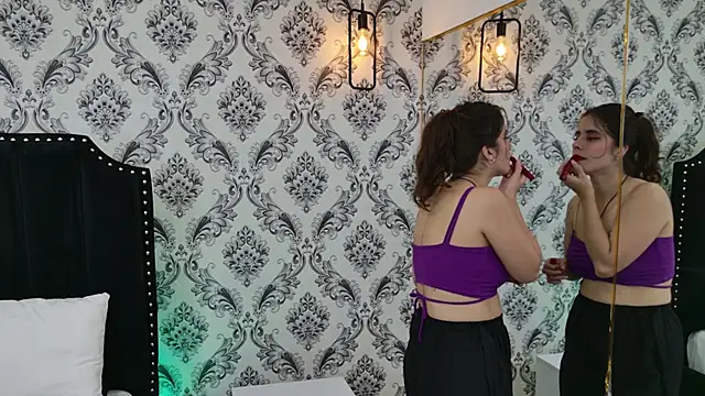 LexaDeRusso online show from 10/06/25, 07:44