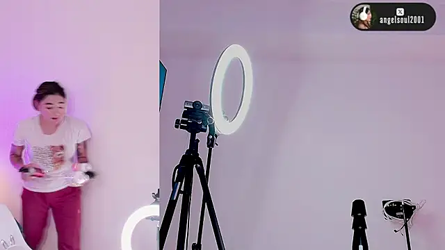 Angelst   online show from 03/18/26, 08:17