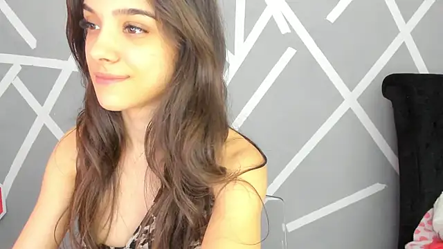 Snapshot of BabyAylin chatting on 01/06/25, 11:07 BabyAylin online show from 01/06/25, 11:07