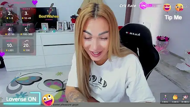 Snapshot of GlossyDiamondX chatting on 09/09/25, 06:24 GlossyDiamondX online show from 09/09/25, 06:24