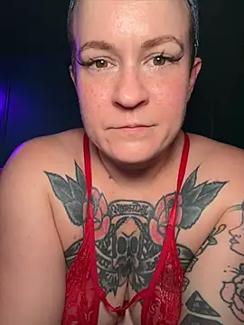 quinnmariexo online show from 07/04/26, 07:09
