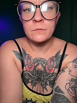 quinnmariexo online show from 07/05/26, 07:54