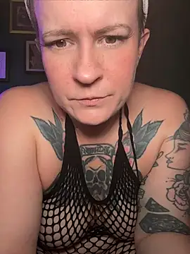 quinnmariexo online show from 07/23/26, 07:23