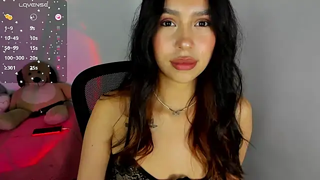 Snapshot of youpinkgirl_ chatting on 03/20/25, 12:40 youpinkgirl  online show from 03/20/25, 12:40