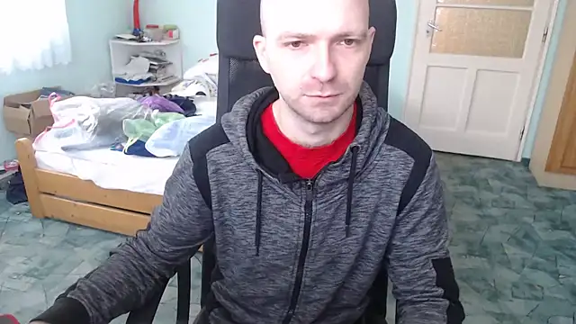 Snapshot of RealManHaveHairy chatting on 01/08/25, 12:37 RealManHaveHairy online show from 01/08/25, 12:37