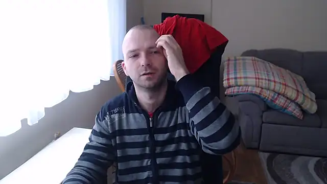 Snapshot of RealManHaveHairy chatting on 01/10/25, 12:15 RealManHaveHairy online show from 01/10/25, 12:15