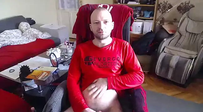 Snapshot of RealManHaveHairy chatting on 02/10/25, 07:04 RealManHaveHairy online show from 02/10/25, 07:04
