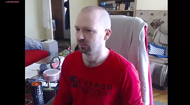 Snapshot of RealManHaveHairy chatting on 03/21/25, 07:55 RealManHaveHairy online show from 03/21/25, 07:55