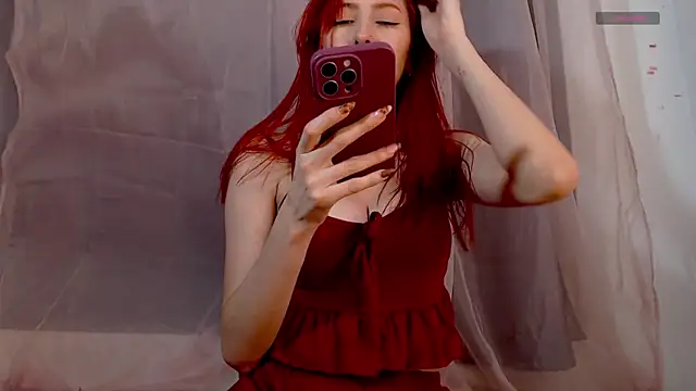 lanaturner  online show from 01/31/25, 04:58