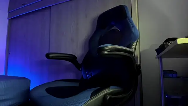 male pussy online show from 01/05/26, 08:45