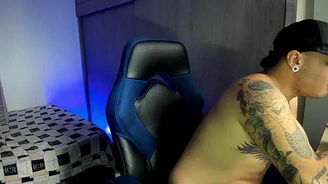 male pussy online show from 02/01/26, 04:16