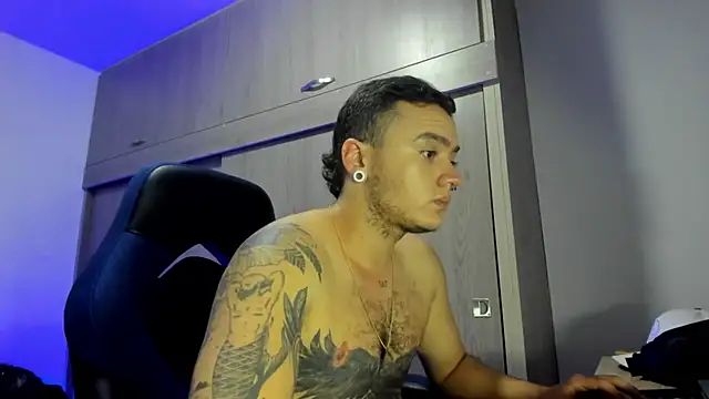 male pussy online show from 02/10/26, 03:10