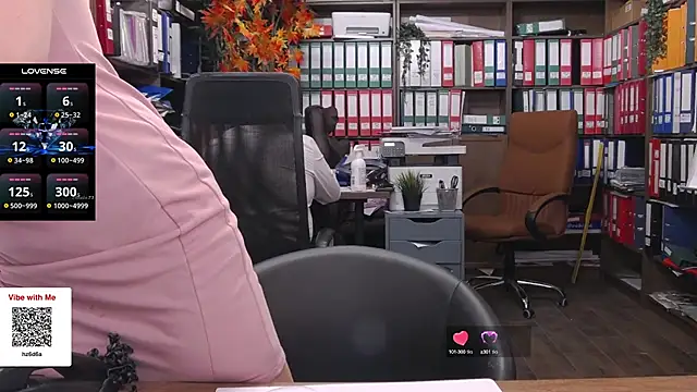 classyladyrellax online show from 12/17/24, 01:49