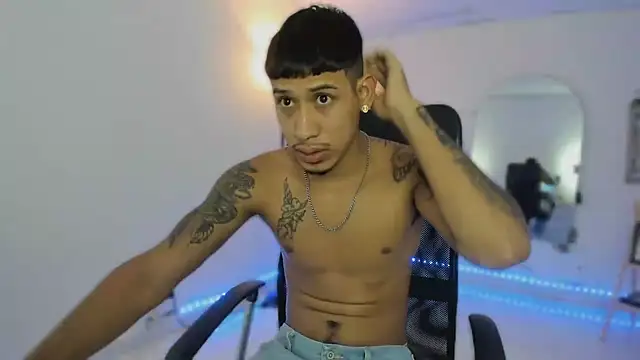 slim master12 online show from 12/17/25, 09:32