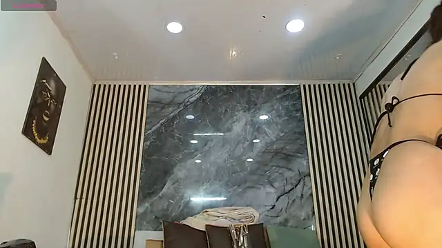 PriscilaRainbow online show from 02/20/25, 08:47