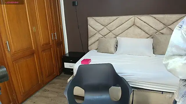 Raquel jones online show from 11/03/25, 11:44