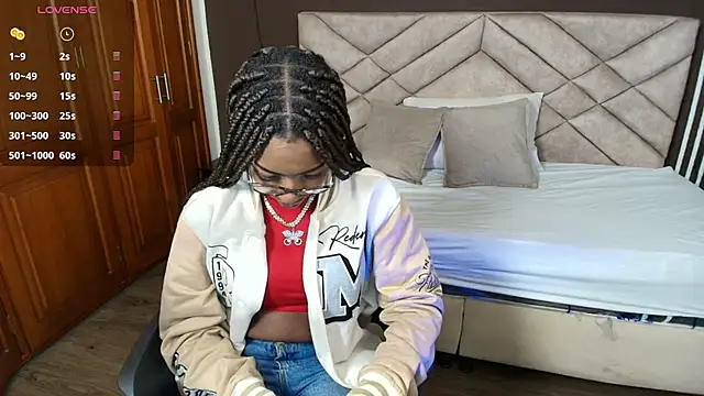 Raquel jones online show from 11/07/25, 11:32