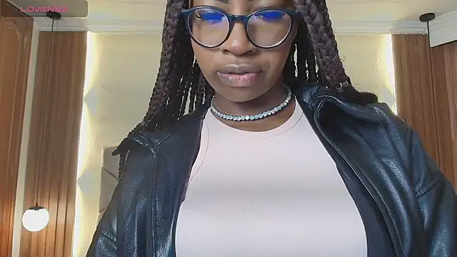 Snapshot of Raquel_jones chatting on 07/11/26, 12:08 Raquel jones online show from 07/11/26, 12:08