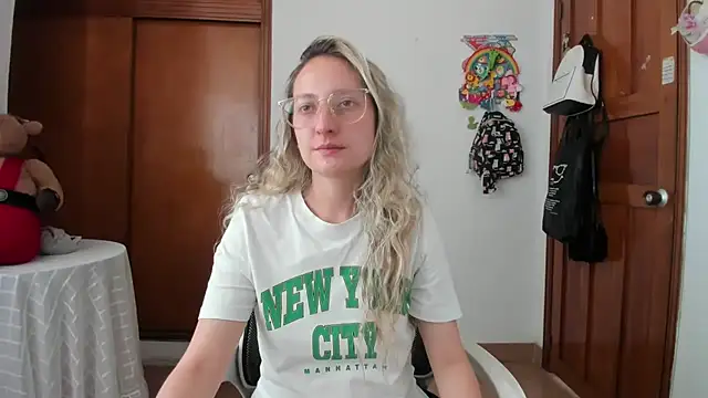 Adele johnsonn1 online show from 07/02/26, 04:24