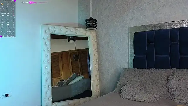 SaraWilliamss  online show from 12/15/24, 07:42