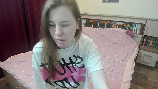 Snapshot of LianaMiller88 chatting on 02/23/25, 05:50 LianaMiller88 online show from 02/23/25, 05:50