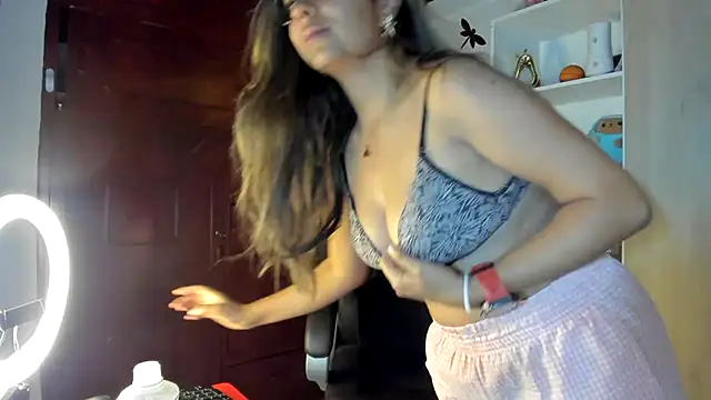 Isabellaa22 1 online show from 02/20/26, 06:26