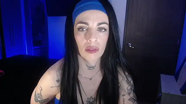 violett honney online show from 06/18/26, 12:44