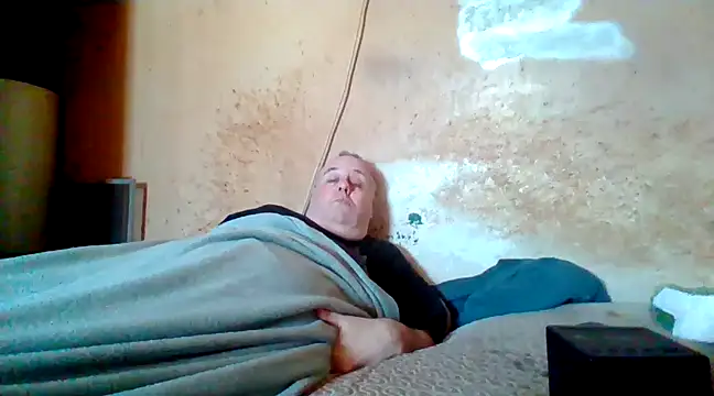 Nightshade7712 online show from 03/22/25, 02:47