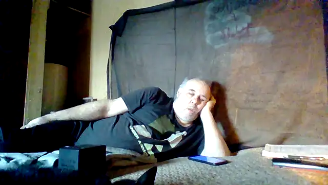 Nightshade7712 online show from 10/11/25, 06:06