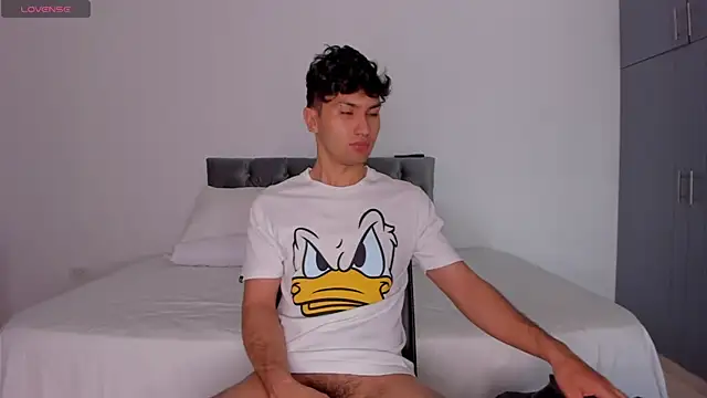 Valerio James7 online show from 03/05/25, 04:13