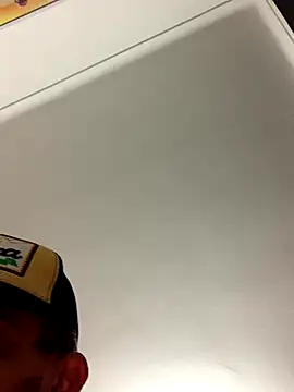 Gigolo profissional online show from 10/10/25, 12:31