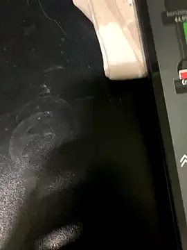 Gigolo profissional online show from 10/14/25, 11:38