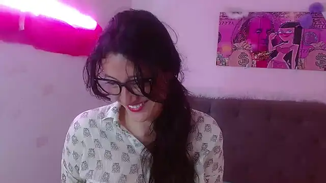 Snapshot of lunazulsj chatting on 01/03/25, 05:10 lunazulsj online show from 01/03/25, 05:10