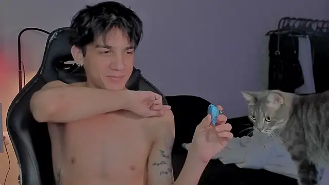 Snapshot of MarkBrowniii chatting on 01/30/25, 11:13 MarkBrowniii online show from 01/30/25, 11:13