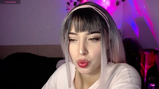 shayla bbs online show from 09/19/25, 04:14