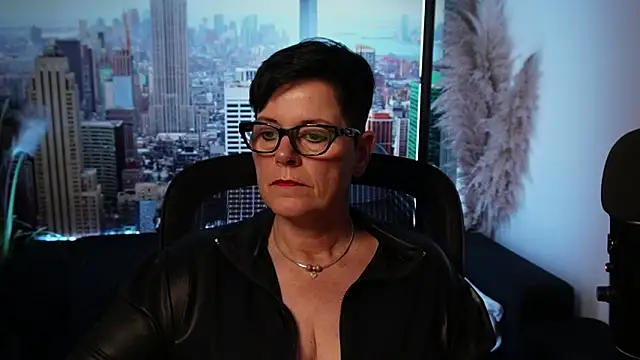 ninarandmann online show from 11/13/25, 07:02