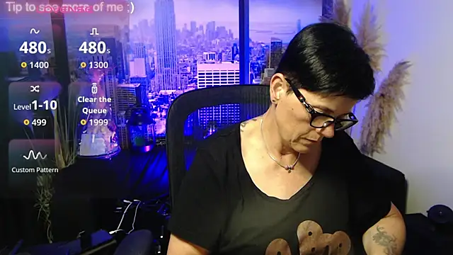 Snapshot of ninarandmann chatting on 07/23/26, 04:49 ninarandmann online show from 07/23/26, 04:49