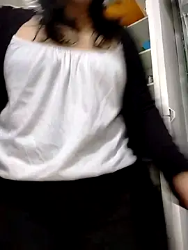 Natasha milf   online show from 04/18/26, 12:42